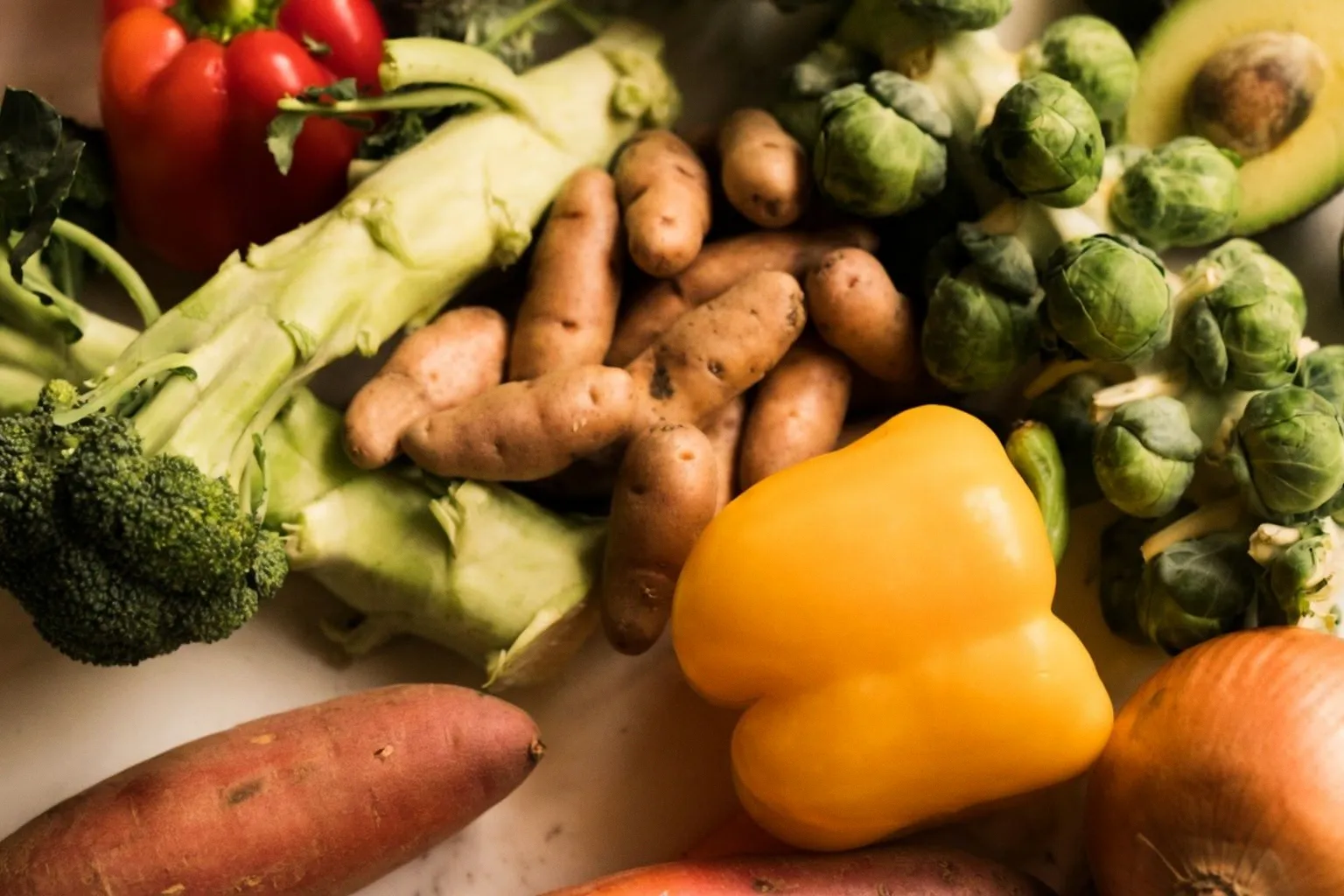 El color de los alimentos como clave para una nutrición diversa y equilibrada